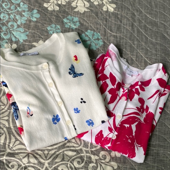 Set of 2 - Roz & Ali Lightweight 3/4 length Sleeve Sweaters - Picture 1 of 9